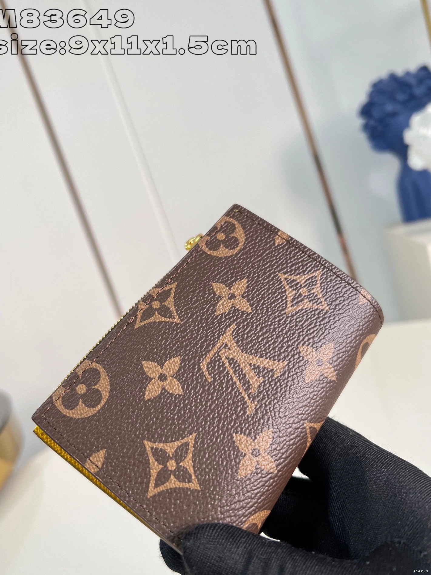 - LOUIS VUITTON Lisa Wallet 9*11.5*1.5CM 0816